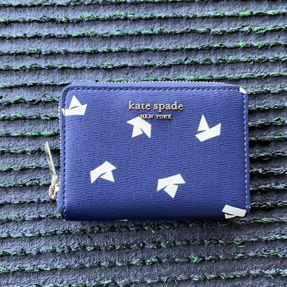 kate spade Accessories - Kate Spade spencer paper boats zip cardholder